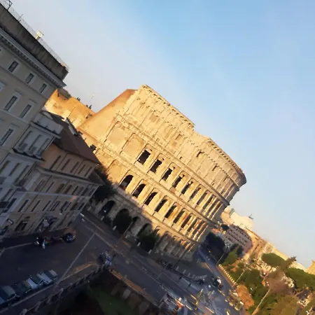 Bes Colosseo Suites Апартаменты