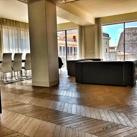 Апартаменты Bes Colosseo Suites Рим